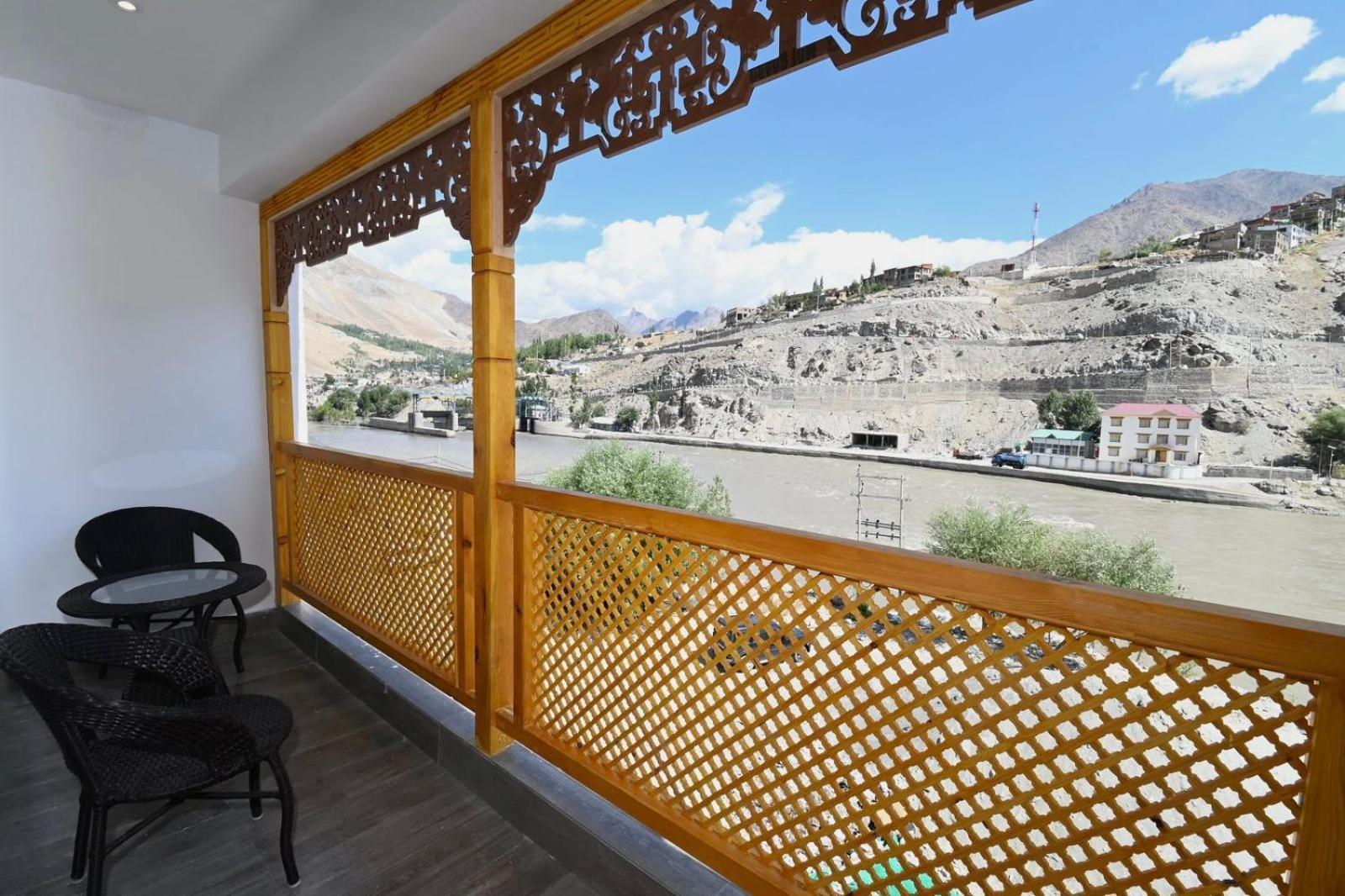 Hotel The Haven Kargil Extérieur photo